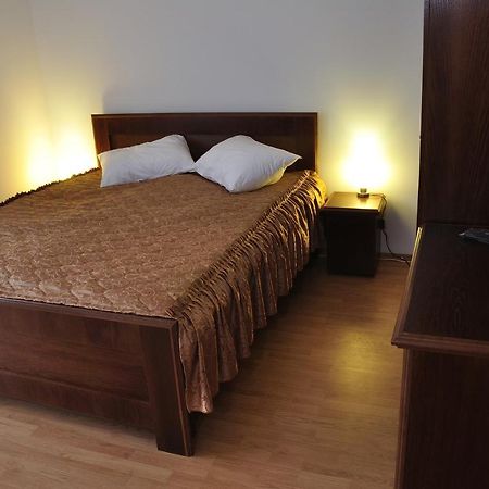 Hotel Oras Zlatna Exteriér fotografie